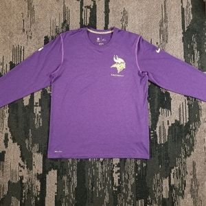 Official NFL/NIKE Minnesota Vikings gear - size L
